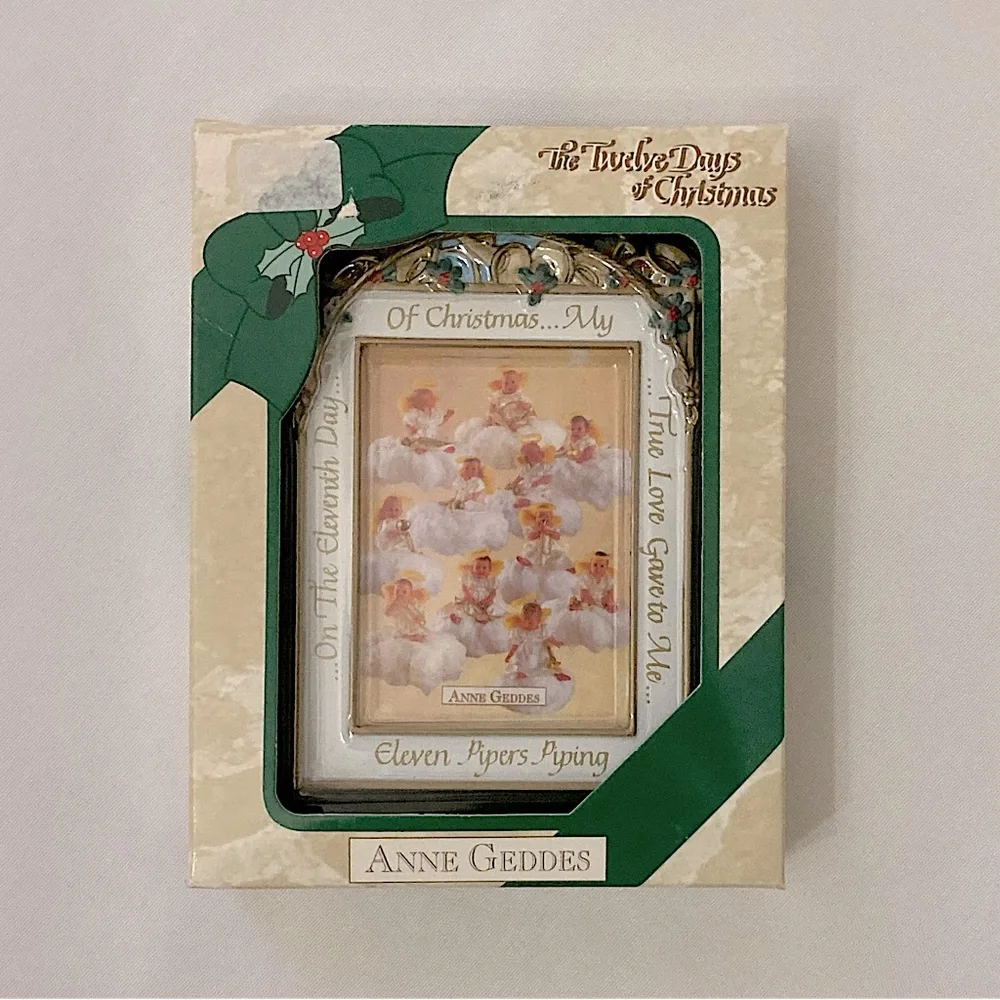 ⭐️ Vintage Anne Geddes On The Eleventh Day Of Christmas Ornament